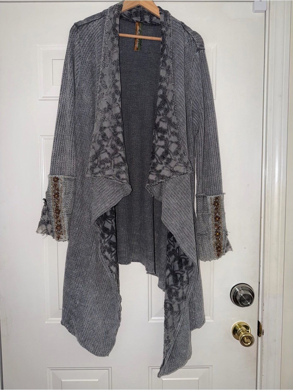 Aratta Silent Journey Grey Waterfall Cardigan Beaded Cuff Boho Jacket Sz L